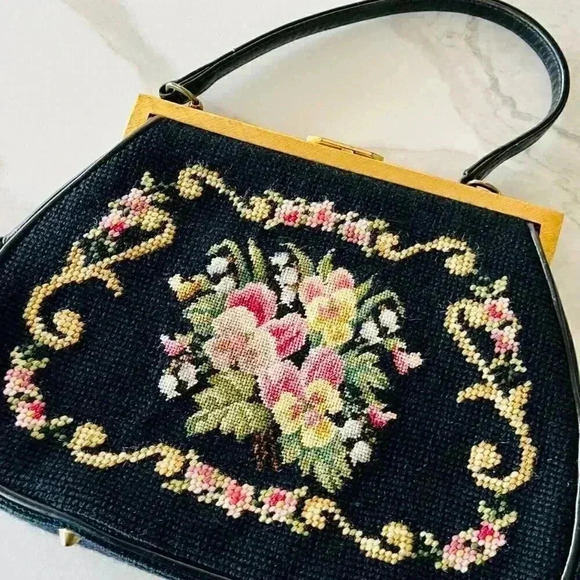 Handbags - Vintage 1950s Floral  Needlepoint Handbag.